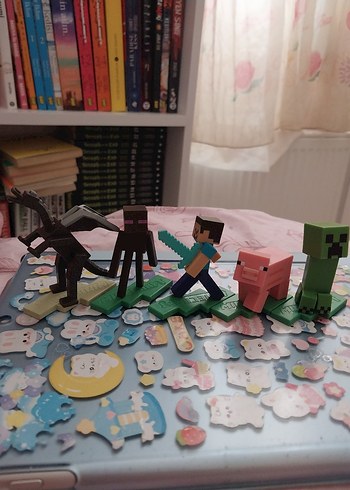 Minecraft Çoklu Renkli Aksiyon Figürleri