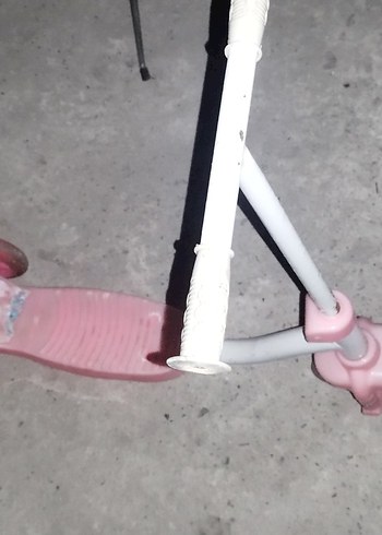 Pastel Pembe Çocuk Scooterı - Görsel 2