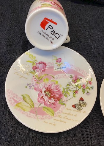 Pembe Çiçek Desenli Porselen Fincan Seti - Görsel 3