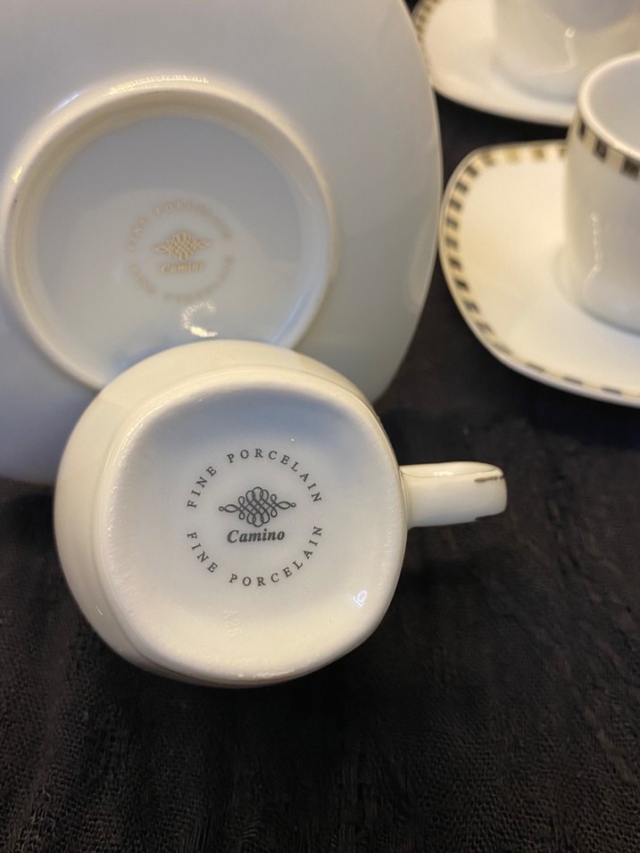 Gri Detaylı Beyaz Porselen Fincan Takımı - Görsel 3