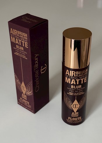 Beden Charlotte Tilbury Mat Matlaştırıcı Sabitleyici Sprey