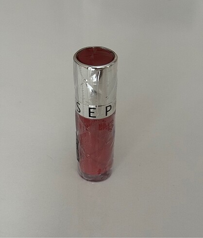 Sephora Sephora outrageous 05 pump up it red lip gloss