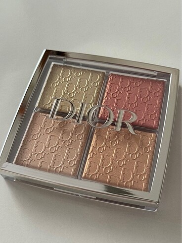 Dior Dior glow face palette 004 rose gold
