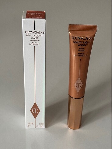 Sephora Charlotte Tilbury glowgasm beauty light wand peachgasm