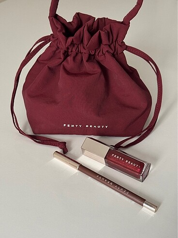 Fenty beauty chocolate cherriez set