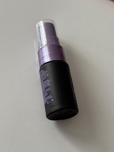 Beden Urban decay all nighter setting spray