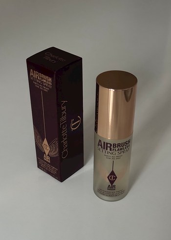 Beden Renk Charlotte Tilbury Airbrush Sabitleyici Sprey 34 ml
