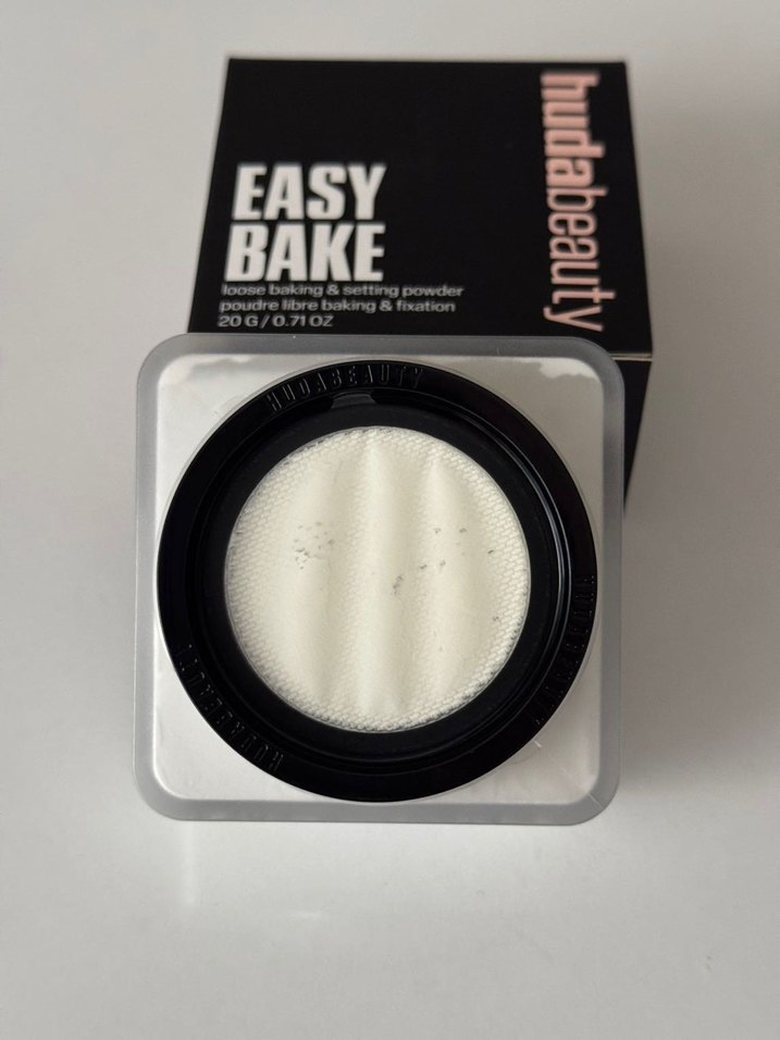 Huda Beauty Easy Bake Sugar Cookie pudra - Görsel 4