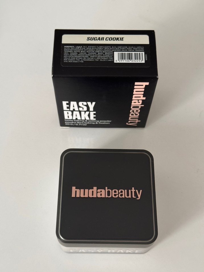 Huda Beauty Easy Bake Sugar Cookie pudra - Görsel 2
