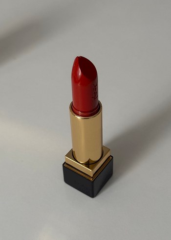  Beden kırmızı Renk Ysl rouge pur couture kırmızı ruj