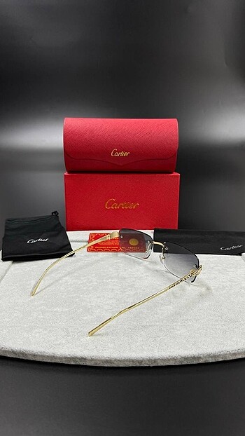 Beden Cartier gözlük