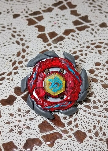 Beyblade Blitz Striker 100 RSF HyperBlades Gibi