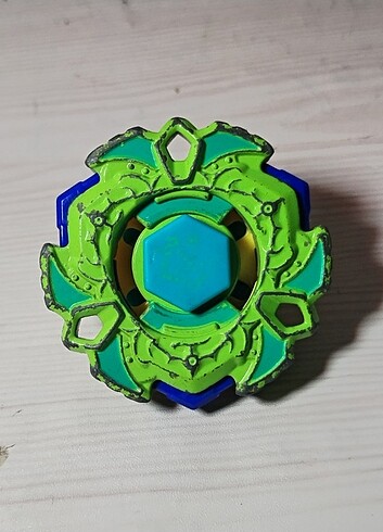 Beyblade HyperBlades Variares