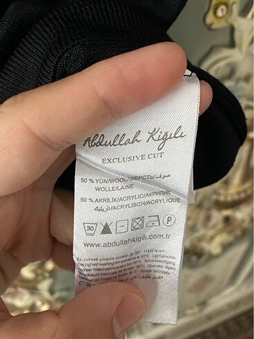 3xl Beden siyah Renk Abdullah Kiğılı V yaka siyah 4XL süveter