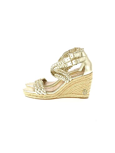 Tory Burch Dolgu Topuk %70 İndirimli.