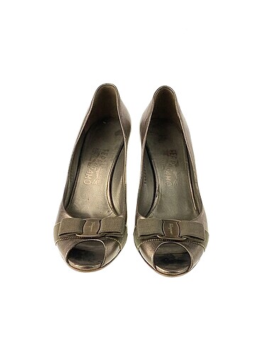 38 Beden Salvatore Ferragamo Dolgu Topuk %70 İndirimli.