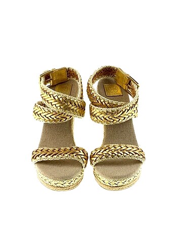 37,5 Beden Tory Burch Dolgu Topuk %70 İndirimli.
