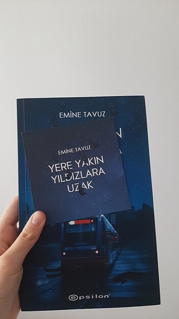 Beden Renk Emine Tavuz-Yere Yakın Yıldızlara Uzak