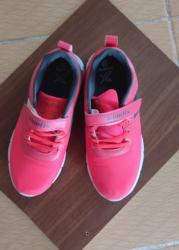 Kinetix Pembe Cırt Cırtlı Spor Ayakkabı