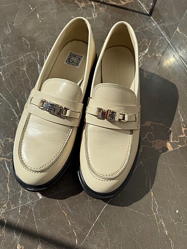 Tommy Loafer