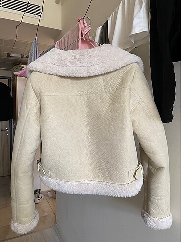 Pull and Bear pull and bear kurklu mont