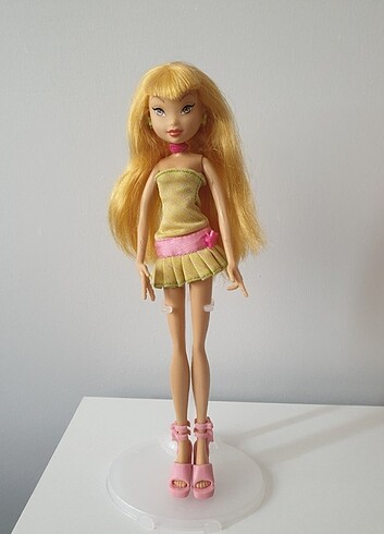 winx school girl stella