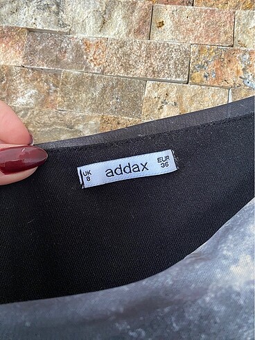 Addax Addax bir omzu açık elbise
