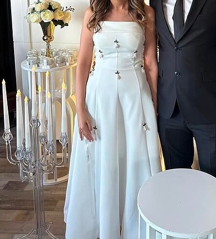 Nişan elbisesi