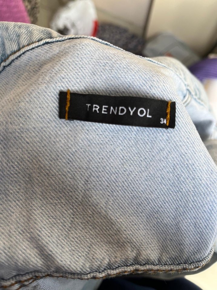 Kemerli Mavi Denim Kolsuz Tulum - Görsel 3