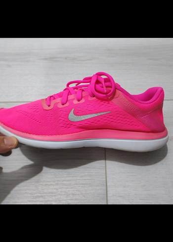 Nike Pembe Spor Ayakkabi