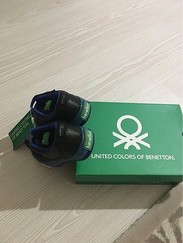 25 Beden Orjinal Benetton erkek çocuk ayakkabısı