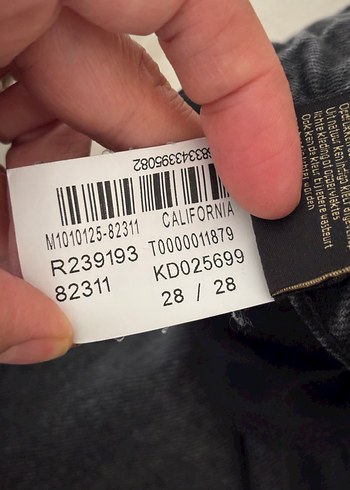 28 Beden gri Renk Mavi jeans Gri Yırtık Detaylı Kadın Denim Pantolon