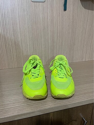 Nike spor ayakkabı