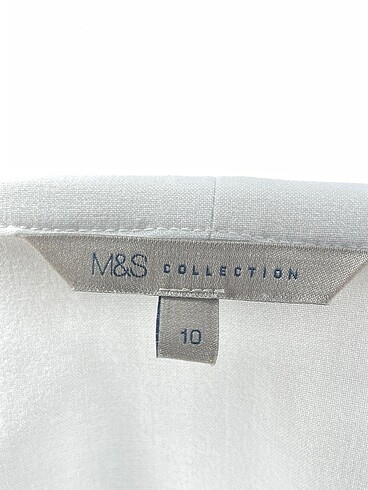 38 Beden beyaz Renk Marks & Spencer Blazer %70 İndirimli.