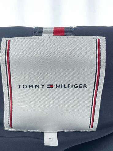 m Beden lacivert Renk Tommy Hilfiger Mont %70 İndirimli.