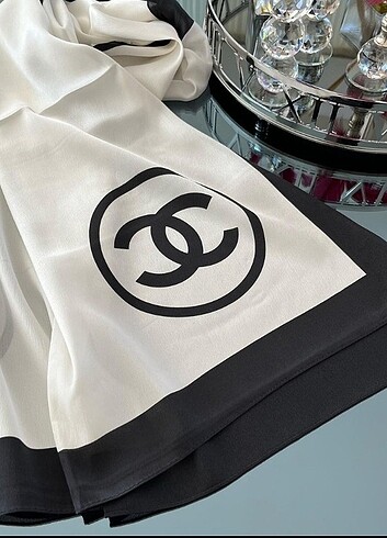 Chanel Chanel şal 