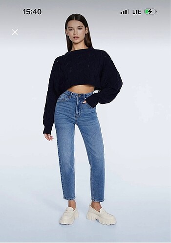 Stradivarius Stradivarius slim fit mom jean