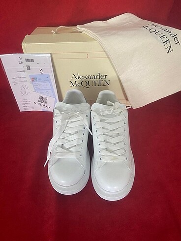 38 Beden beyaz Renk Alexander Mcqueen Sıfır Etiketli 38 Numara