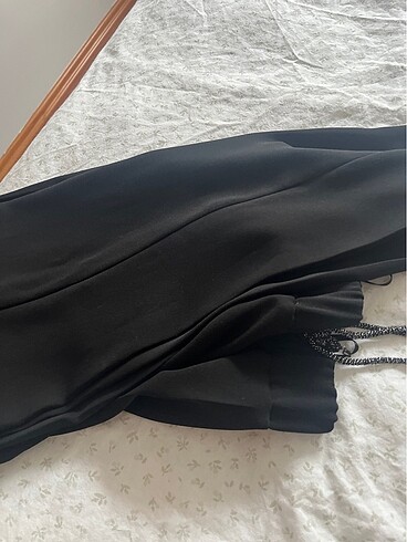 36 Beden siyah Renk İpekyol dökümlü kumaş pantalon