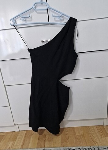 s Beden H&M tek omuz elbise
