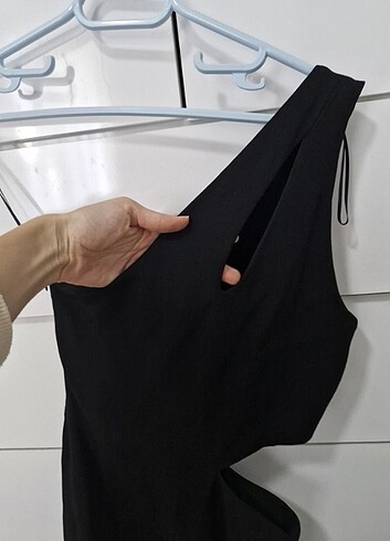 s Beden siyah Renk H&M tek omuz elbise