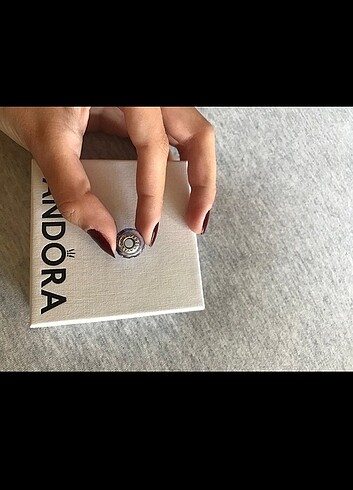 Beden Pandora Charm