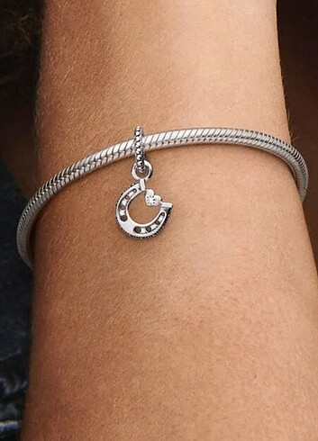 Beden ORJİANL PANDORA AT NALI ŞANS CHARM