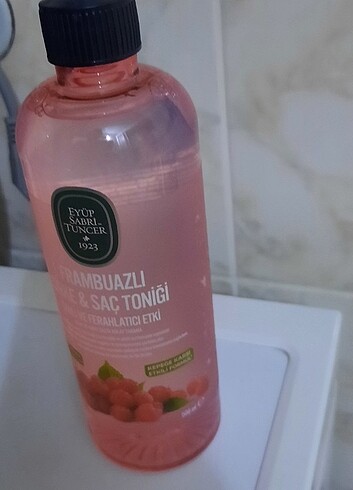EYÜP SABRİ TUNCER SAÇ SİRKESİ - Görsel 2