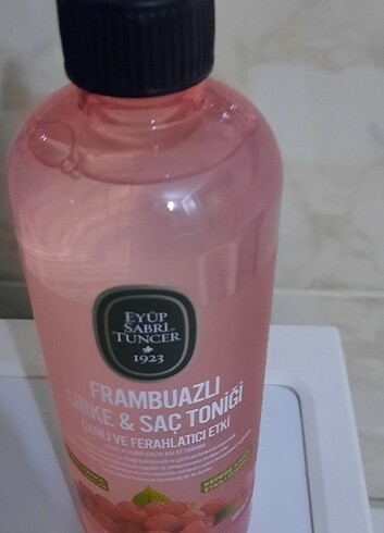 EYÜP SABRİ TUNCER SAÇ SİRKESİ - Görsel 3