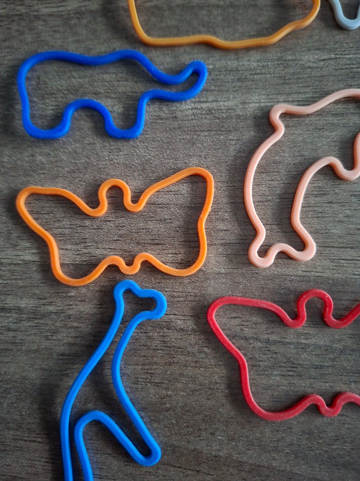 Renkli Hayvan Figürlü Silikon Lastikler - Görsel 2