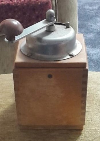 Ahşap Klasik Kahve Değirmeni - Görsel 2