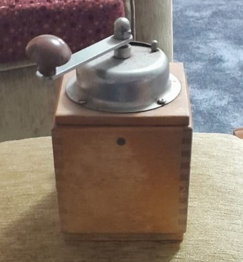 Ahşap Klasik Kahve Değirmeni - Görsel 2