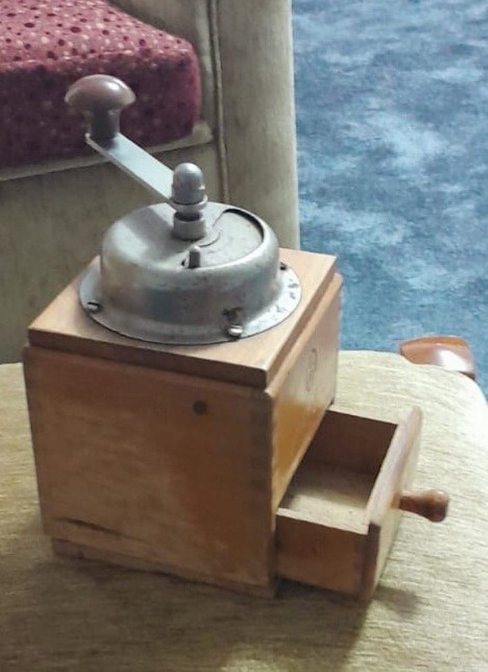 Ahşap Klasik Kahve Değirmeni - Görsel 3