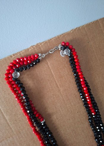 Uzun Kırmızı Siyah Boncuklu Bohem Kadın Kolye - Görsel 2